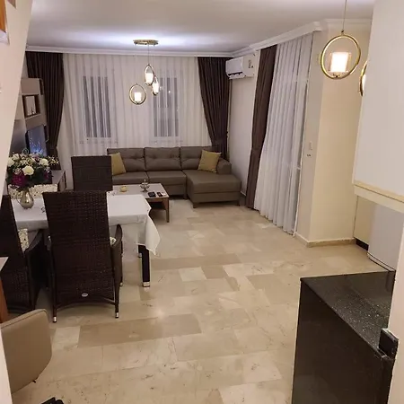Club A Hotel 4*
